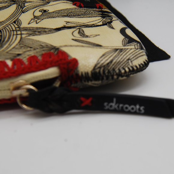 Sakroots "Happy & Free" Ipad/Tablet Protector Case - NWOT - Picture 6 of 9